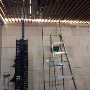 Plafones Modernos con Detalles en Madera