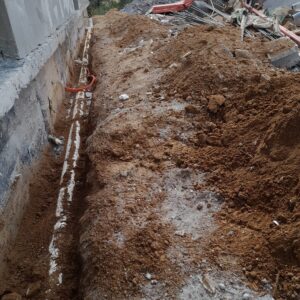Obra Civil: Armado de Losas y Canalización